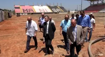 Vali Bektaş 19 Mayıs Stadyumu'nda İncelemelerde Bulundu