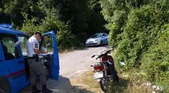 Motosiklet Devrildi: 2 Yaralı