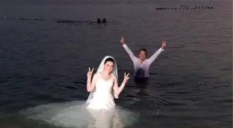 Gelin ve Damat Sıcaktan Bunalırsa...