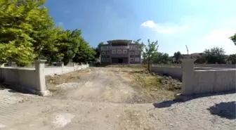 Başkan Ayaz, İlçe Emniyet Binası İnşaatında İncelemelerde Bulundu