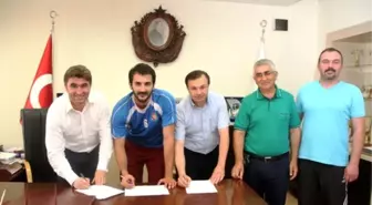 Kula Belediyesi Voleybol Takımı Transferde Hız Kesmiyor