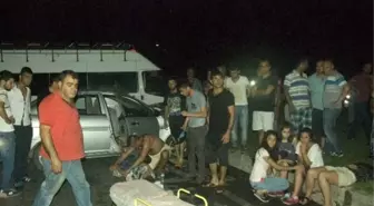 Antalya'da Trafik Kazası: 5 Yaralı