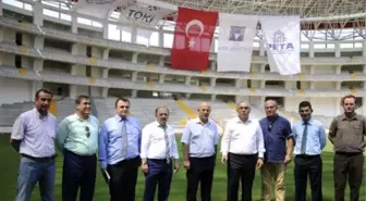 TOKİ Başkanı Turan, Antalya Stadını İnceledi