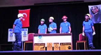 Asil Çelik İşçisine Tiyatrolu 'İşçi Sağlığı ve Güvenliği' Eğitimi