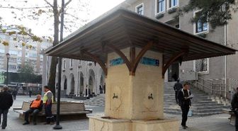 Her İlçeye İki Meydan Çeşmesi