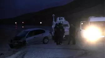 Başkale'de Trafik Kazası: 8 Yaralı