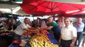 Şehzadeler'den Pazarcılara Kimlik Kartı