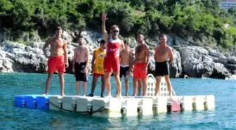 Tek Kollu 'Koşan Adam', Termik Santralleri Protesto İçin Koştu (2)
