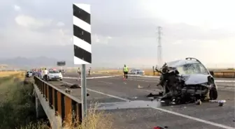 Erzurum'da Feci Kaza: 2 Ölü, 5 Ağır Yaralı