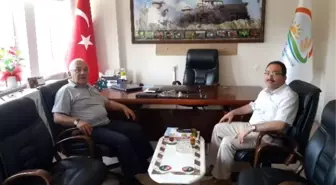 Emekliye Ayrılan Vali Yardımcısı Çınar'dan İl Gıda Tarım ve Hayvancılık İl Müdürlüğüne Ziyaret