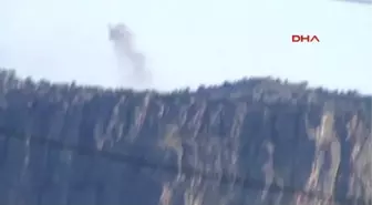 Hakkari-Çukurca Karayolunda PKK İki Bomba Patlattı