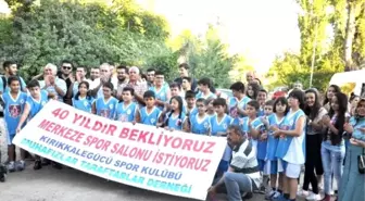 Kırıkkale'de Sporcular Kent Merkezine Spor Salonu İstiyor