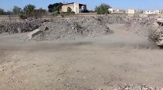 Suriyeliler Ekmeğini Çöplükten Çıkarıyor