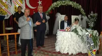Çakan Çaycuma Eski MHP İlçe Başkanının Düğüne Katıldı