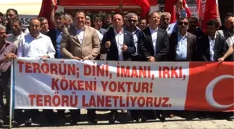 Korucular, Kundaklama Olayını Protesto Etti