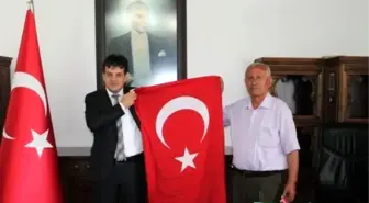 Kaymakam Yıldız'a En Anlamlı Hediye