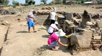 Karya Kazılarına 2 Yıl Aradan Sonra Yeniden Başlandı