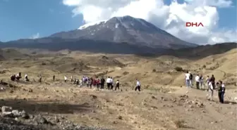 Doğubeyazıt - Hdp'lilerin Ağrı Dağı'ndaki 'Canlı Kalkan' Eylemi Sona Erdi