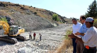 Heyelan ve Su Taşkınlarına Karşı Altınoluk Göleti Onarıma Alındı