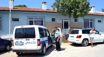 3 Aylık Bebek Annesiyle Sağlık Ocağında Mahsur Kaldı