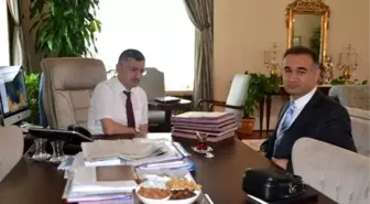 Sarıgöl'ün Yeni Kaymakamı Işık'tan Vali Bektaş'a Ziyaret