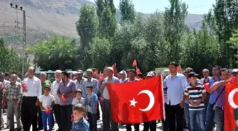 Sarıveliler'de 'Teröre Lanet, Birlik ve Beraberlik Mitingi' Düzenlendi