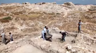 Silifke Kaymakamı Cinbir, Kazı Çalışmalarını İnceledi