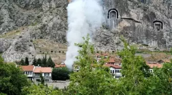 Yalıboyu Evleri Yangın Tehlikesi Atlattı