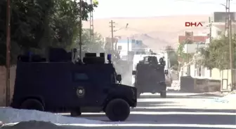 Nusaybin' de Hendek Kapatan Polislere Ateş Açıldı -Yeniden