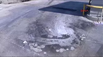 Antalya Alev Topuna Dönen Araçtaki Anne Öldü, 2 Oğlu Yaralandı