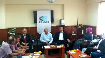 Kosgeb Tosya'da Genç Girişimcilere Belge Verdi