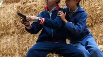 14 Yaşındaki Öğrenci Sınıfı Rehin Aldı