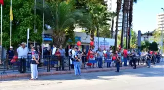 Adana'da 30 Ağustos'a Sönük Kutlama