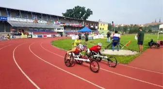 Bağcılarlı Engelli Sporcular Derecelerini Egale Etti