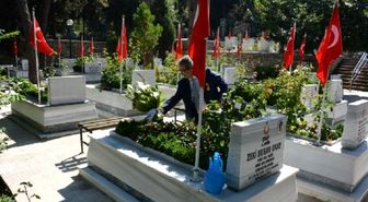 Şehit Babası Okay: Terörle Kürtleri Ayırt Etmemiz Gerekiyor