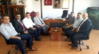 Tetiker ve Yönetimi Türk Metal'i Ziyaret Etti