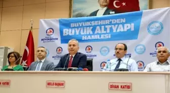 Denizli'de 10 Mahallenin Daha Altyapısı Değişiyor