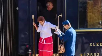 In Pictures: Orient Express Welcomed With Folk Dance Show İn Turkey's Western Province