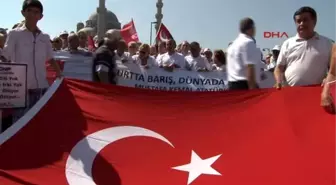 CHP'liler Beyaz Giyip Galata Köprüsünde Yürüdü