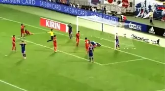 Japon Futbolcu Boş Kaleye Gol Atamadı