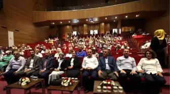 Başkan Zeki Toçoğlu Ak Kadınlara Seslendi: 'Davamızın Taşıyıcısı Ak Kadınlardır'