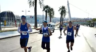 İzmir'de 9 Eylül Maratonu Koşuldu