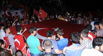 Afyonkarahisar'da Taraftar Gurupları Terör Saldırılarını Protesto Etti