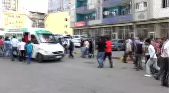 Cizre'ye Giden Gruba Polis Müdahalesi
