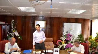 Muş Belediyesi, Tahrip Olan Yollar İçin Kolları Sıvadı