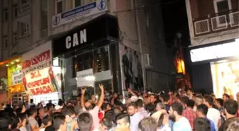 Niğde'de Hdp İl Binasına Saldırmak İstediler
