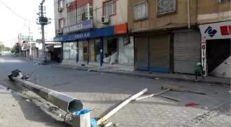 Sokağa Çıkma Yasağı Uygulanan Cizre'de Çatışmalar Sürüyor