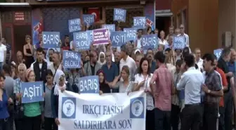 Hdp Ataşehir İlçe Binasına Yapılan Saldırıyı Protesto...