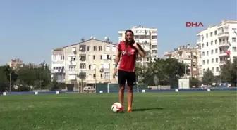 Alman Futbolunun Türk Güzeli Antalya'da