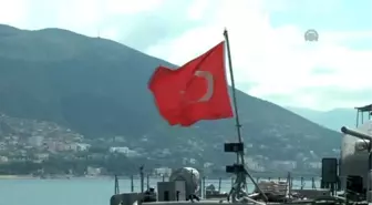 Türk Deniz Kuvvetleri'ne Ait İki Gemi Arnavutluk'ta